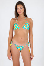 Load image into Gallery viewer, Model Front: Rio De Sol Set Set Dubai Frufru