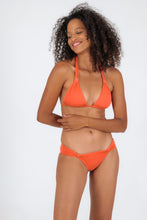 Load image into Gallery viewer, Model Front: Rio De Sol Set Set Light-Peach Mel