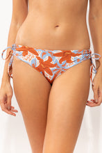 Load image into Gallery viewer, Gallery: Rio De Sol Bottom Bottom Olyra Madrid