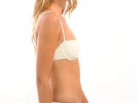 Load and play video in Gallery viewer, Video: Rio De Sol Bottom Bottom Brisa-Offwhite Essential