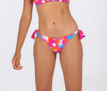 Load image into Gallery viewer, Gallery: Rio De Sol Bottom Bottom Antelope Italy