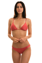 Load image into Gallery viewer, Model Front: Rio De Sol Top Top Madras Dupla Face