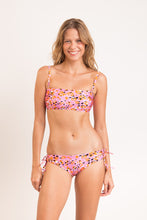 Load image into Gallery viewer, Model Front: Rio De Sol Bottom Bottom Sweet-Camo Madrid
