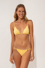 Load image into Gallery viewer, Model Front: Wednesday In Hawaii By Rio De Sol Bottom Bottom Lilikoi Isla
