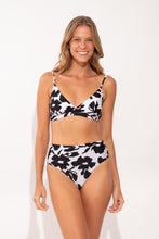 Load image into Gallery viewer, Model Front: Rio De Sol Bottom Bottom Poppy Hotpants
