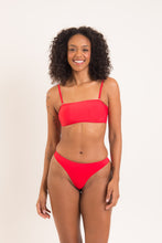 Load image into Gallery viewer, Model Front: Rio De Sol Bottom Bottom Rouge Nice-Fio
