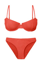 Load image into Gallery viewer, Product Front: Rio De Sol Set Set Malibu-Chili Balconet Essential-Comfy
