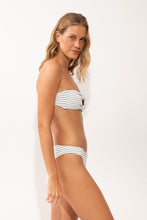Load image into Gallery viewer, Image 04: Rio De Sol Top Top Linea-White Dora

