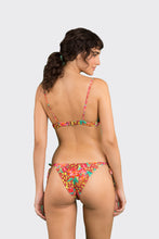 Load image into Gallery viewer, Model Back: Rio De Sol Bottom Bottom Tropics Lacinho
