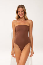 Load image into Gallery viewer, Model Front: Wednesday In Hawaii By Rio De Sol One-Piece Coco Aloha
