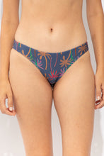 Load image into Gallery viewer, Gallery: Rio De Sol Bottom Bottom Coqueiro Essential-Comfy
