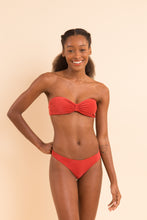 Load image into Gallery viewer, Image 10: Rio De Sol Set Set Malibu-Chili Bandeau-Duo Essential

