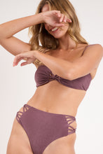 Load image into Gallery viewer, Image 09: Rio De Sol Top Top Malibu-Ebano Bandeau-Iris
